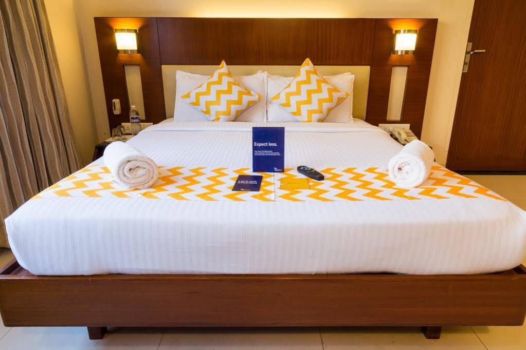 Collection O Hotel Rajwada Near The Pavillion 푸네 외부 사진